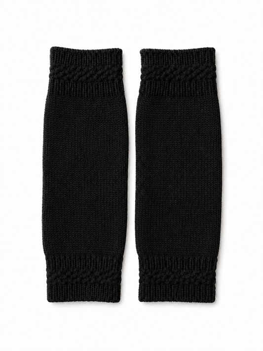 Cashmere wrist warmers in Black